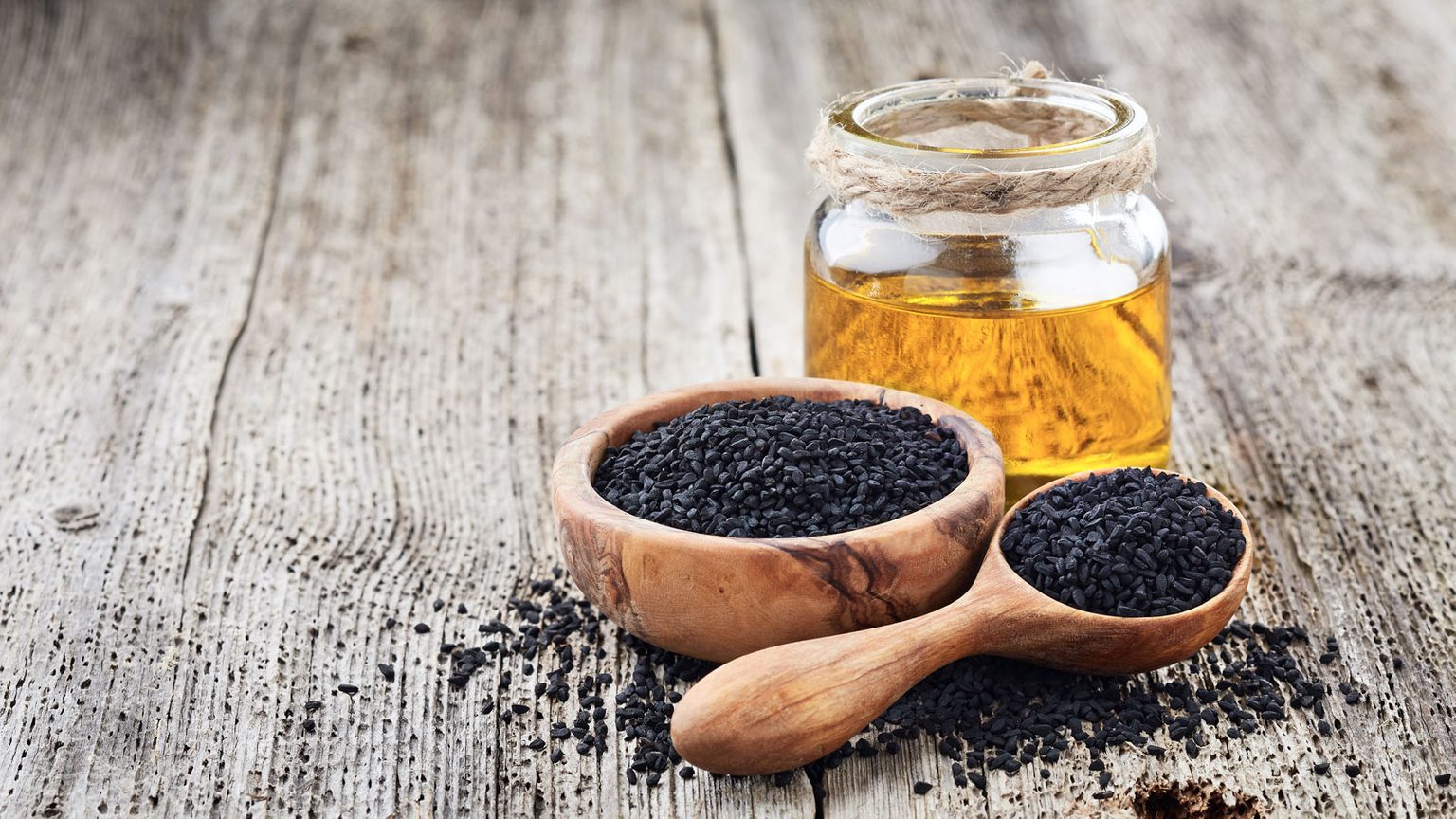 Black Seed Oil For Weight Loss: Does It Really Work ...