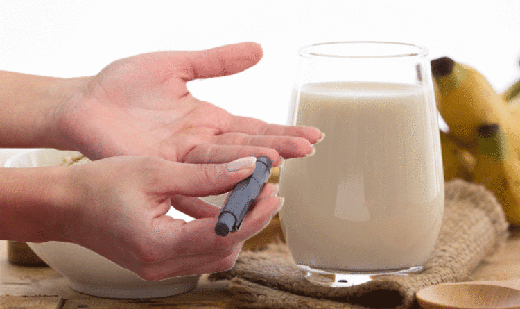 Diabetes type 2 symptoms: Drinking milk for breakfast could lower blood ...