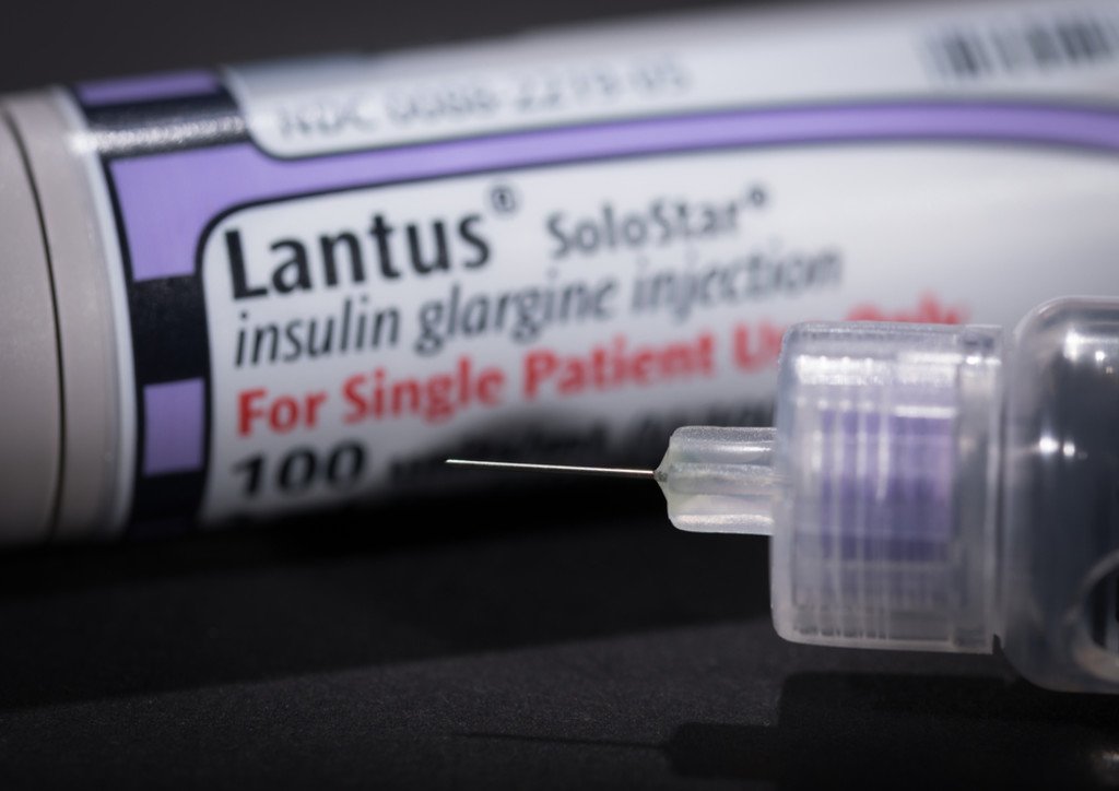 Lantus Solostar (long acting basal Insulin Glargine)